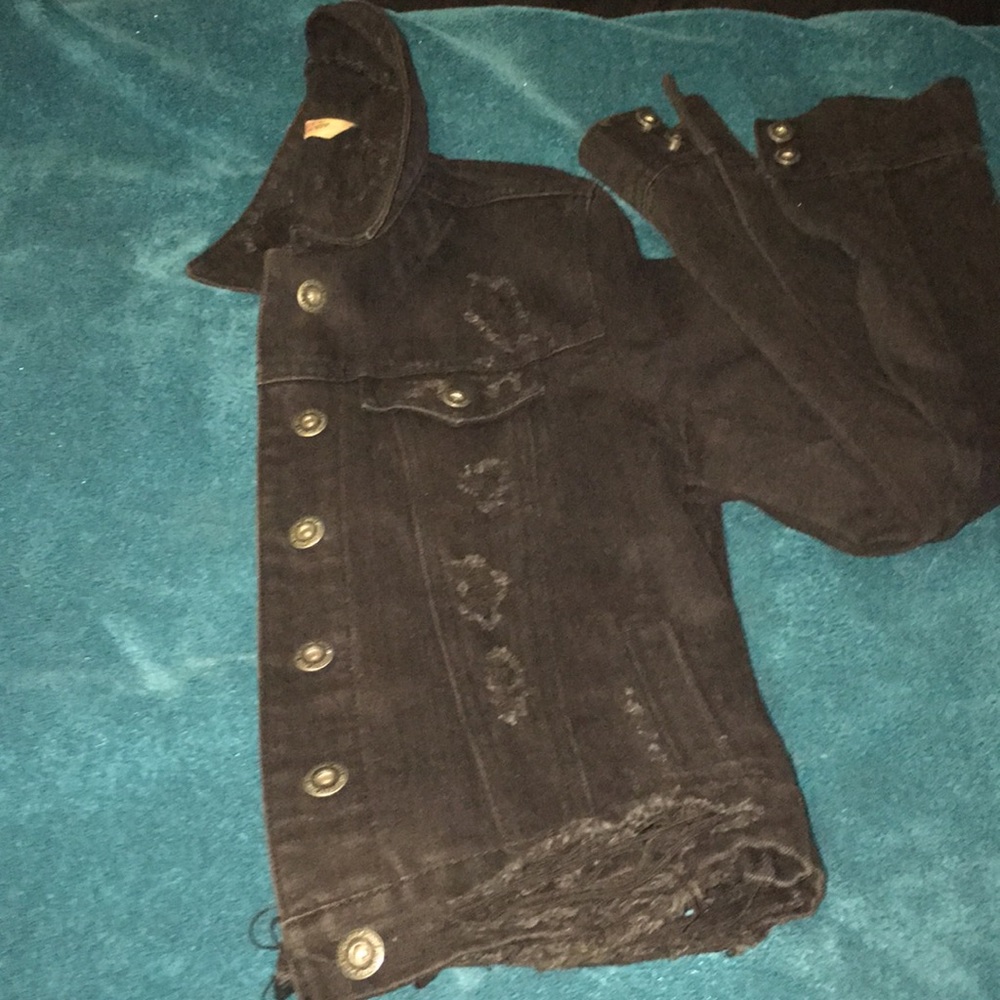 Distressed jean/denim jacket!